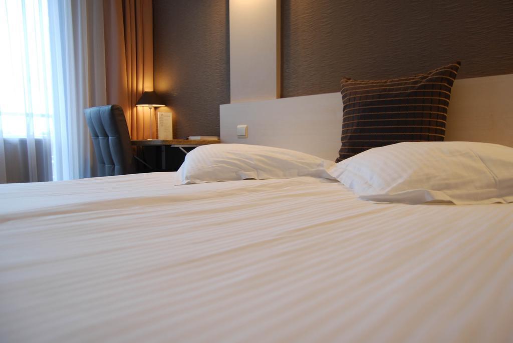 Hotel Melinda Oostende Rum bild