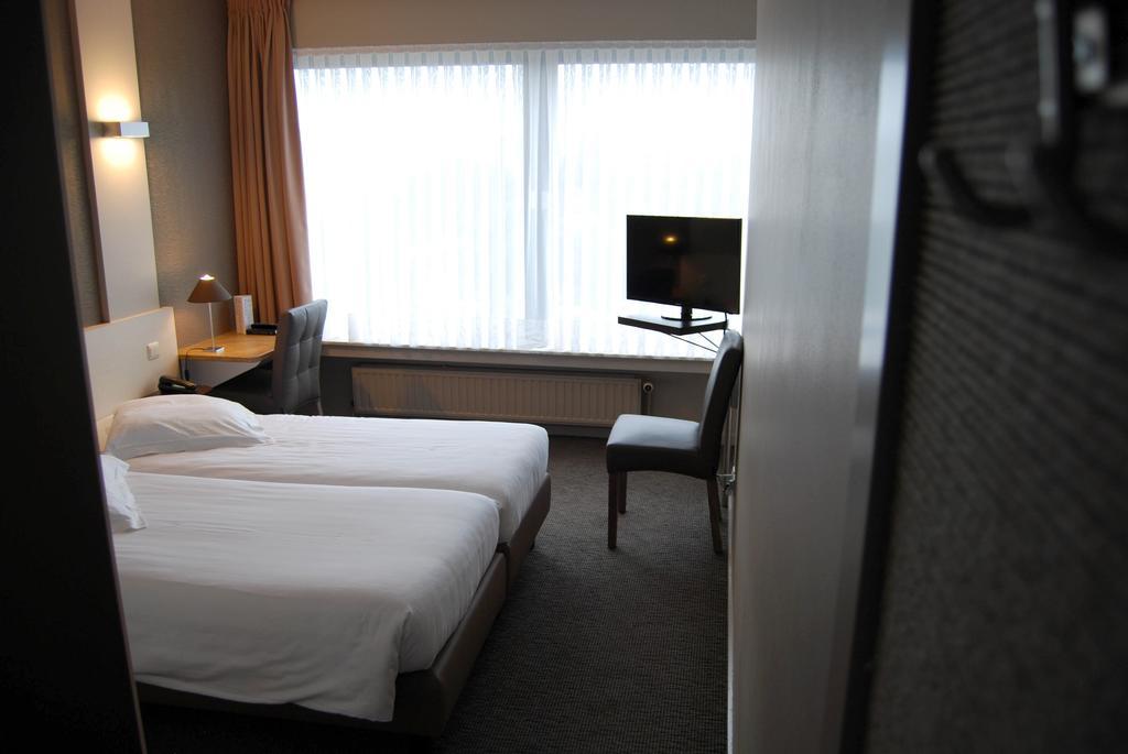 Hotel Melinda Oostende Rum bild
