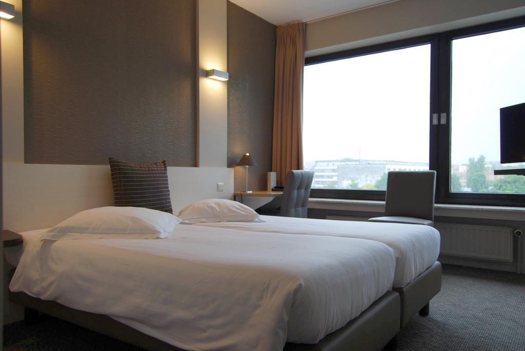 Hotel Melinda Oostende Rum bild